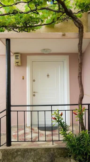 Kasmi Home Krujë المظهر الخارجي الصورة