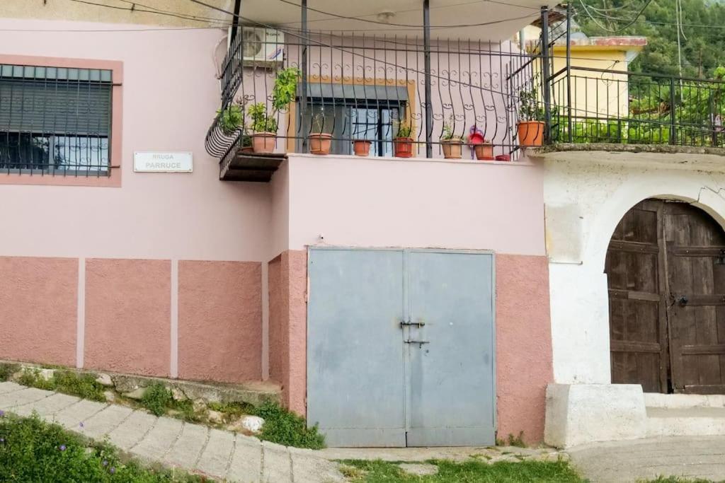 Kasmi Home Krujë المظهر الخارجي الصورة